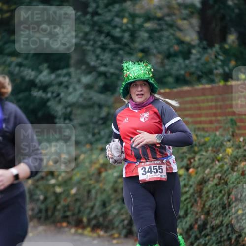 07.12.2025 - St. Pauli X-Mass-Run No. 15 Michael Burmester http://msf.ph/oto/9412151 07.12.2025 10:01:05 Laufen 2, 20, 15, 3455 meine-sportfotos.de