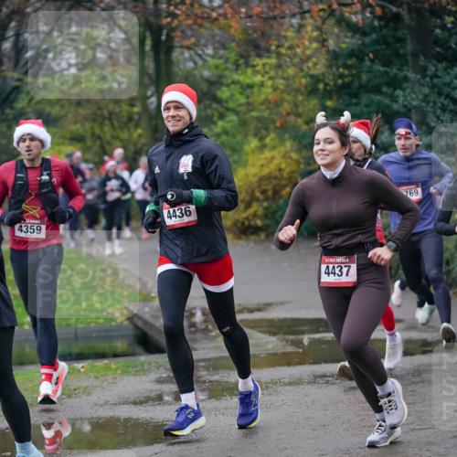 07.12.2025 - St. Pauli X-Mass-Run No. 15 Michael Burmester http://msf.ph/oto/9412252 07.12.2025 10:01:17 Laufen 4359, 4436, 4437, 769 meine-sportfotos.de