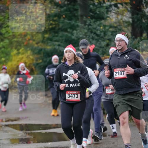 07.12.2025 - St. Pauli X-Mass-Run No. 15 Michael Burmester http://msf.ph/oto/9412319 07.12.2025 10:01:26 Laufen 15, 3473, 3540, 15, 2187 meine-sportfotos.de