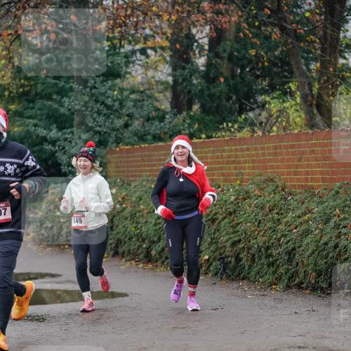 07.12.2025 - St. Pauli X-Mass-Run No. 15 Michael Burmester http://msf.ph/oto/9412360 07.12.2025 10:01:31 Laufen 07, 149 meine-sportfotos.de