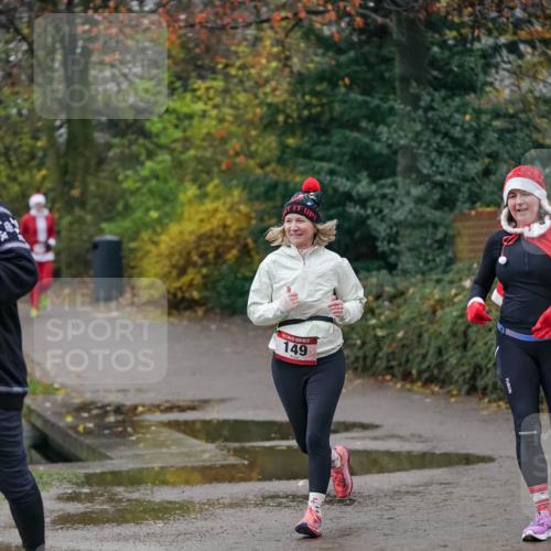 07.12.2025 - St. Pauli X-Mass-Run No. 15 Michael Burmester http://msf.ph/oto/9412369 07.12.2025 10:01:32 Laufen 149 meine-sportfotos.de