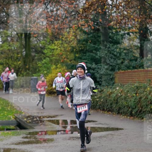 07.12.2025 - St. Pauli X-Mass-Run No. 15 Michael Burmester http://msf.ph/oto/9412542 07.12.2025 10:01:53 Laufen 2173 meine-sportfotos.de
