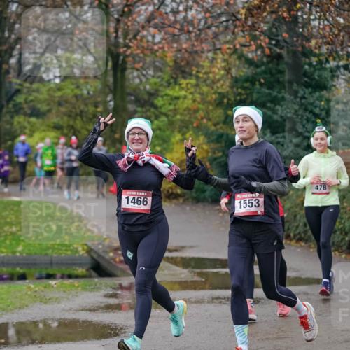 07.12.2025 - St. Pauli X-Mass-Run No. 15 Michael Burmester http://msf.ph/oto/9412815 07.12.2025 10:02:19 Laufen 15, 1466, 1553, 478 meine-sportfotos.de