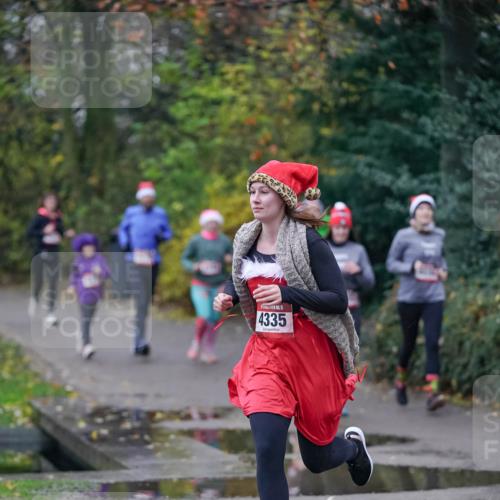07.12.2025 - St. Pauli X-Mass-Run No. 15 Michael Burmester http://msf.ph/oto/9412860 07.12.2025 10:02:25 Laufen 4335 meine-sportfotos.de