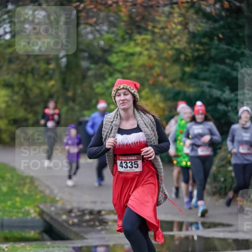 07.12.2025 - St. Pauli X-Mass-Run No. 15 Michael Burmester http://msf.ph/oto/9412866 07.12.2025 10:02:25 Laufen 15, 4335 meine-sportfotos.de