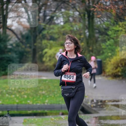 07.12.2025 - St. Pauli X-Mass-Run No. 15 Michael Burmester http://msf.ph/oto/9412970 07.12.2025 10:02:36 Laufen 15, 4501 meine-sportfotos.de