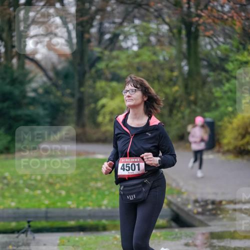 07.12.2025 - St. Pauli X-Mass-Run No. 15 Michael Burmester http://msf.ph/oto/9412973 07.12.2025 10:02:36 Laufen 15, 4501 meine-sportfotos.de
