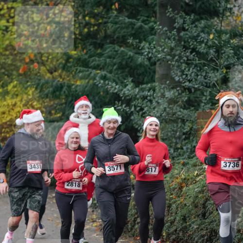 07.12.2025 - St. Pauli X-Mass-Run No. 15 Michael Burmester http://msf.ph/oto/9413062 07.12.2025 10:02:58 Laufen 3431, 0, 2818, 3571, 817, 3736 meine-sportfotos.de