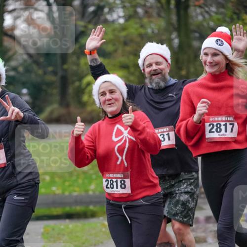 07.12.2025 - St. Pauli X-Mass-Run No. 15 Michael Burmester http://msf.ph/oto/9413128 07.12.2025 10:03:04 Laufen 15, 2818, 15, 31, 2817 meine-sportfotos.de