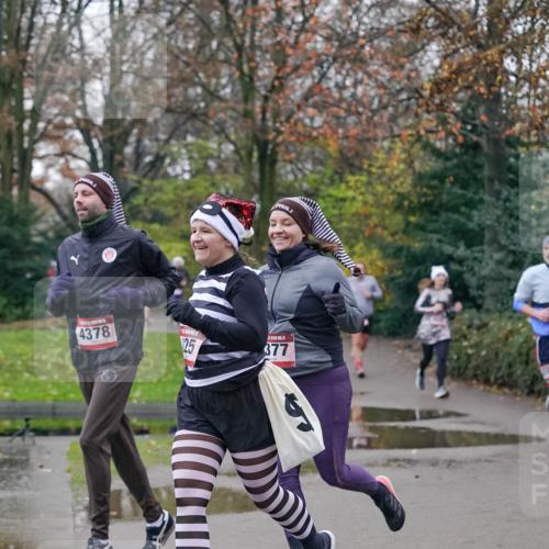 07.12.2025 - St. Pauli X-Mass-Run No. 15 Michael Burmester http://msf.ph/oto/9413275 07.12.2025 10:03:18 Laufen 4378, 25, 377 meine-sportfotos.de