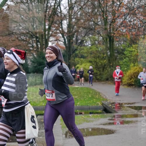 07.12.2025 - St. Pauli X-Mass-Run No. 15 Michael Burmester http://msf.ph/oto/9413281 07.12.2025 10:03:19 Laufen 4377 meine-sportfotos.de