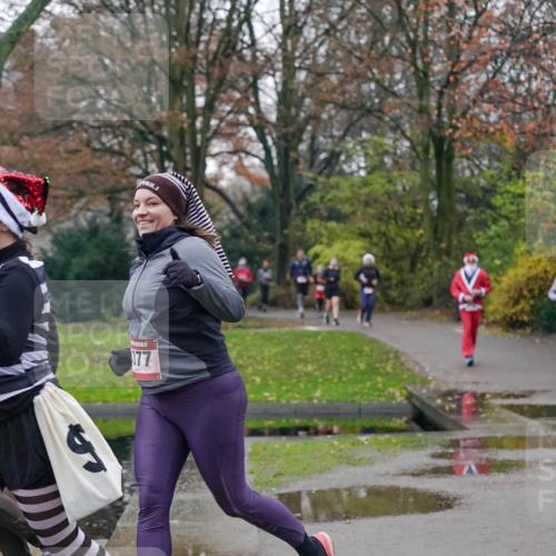 07.12.2025 - St. Pauli X-Mass-Run No. 15 Michael Burmester http://msf.ph/oto/9413284 07.12.2025 10:03:19 Laufen 557 meine-sportfotos.de