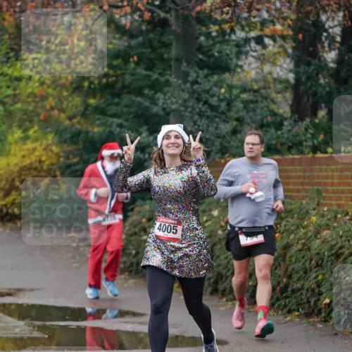 07.12.2025 - St. Pauli X-Mass-Run No. 15 Michael Burmester http://msf.ph/oto/9413318 07.12.2025 10:03:22 Laufen 15, 4005 meine-sportfotos.de