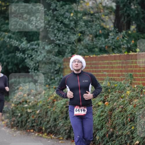 07.12.2025 - St. Pauli X-Mass-Run No. 15 Michael Burmester http://msf.ph/oto/9413372 07.12.2025 10:03:28 Laufen 4419 meine-sportfotos.de