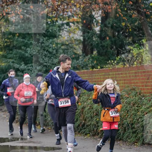 07.12.2025 - St. Pauli X-Mass-Run No. 15 Michael Burmester http://msf.ph/oto/9413420 07.12.2025 10:03:35 Laufen 2686, 4435, 46, 3156, 315, 1010 meine-sportfotos.de
