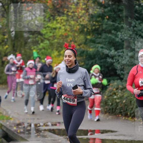 07.12.2025 - St. Pauli X-Mass-Run No. 15 Michael Burmester http://msf.ph/oto/9413456 07.12.2025 10:03:38 Laufen 44, 15, 4689 meine-sportfotos.de