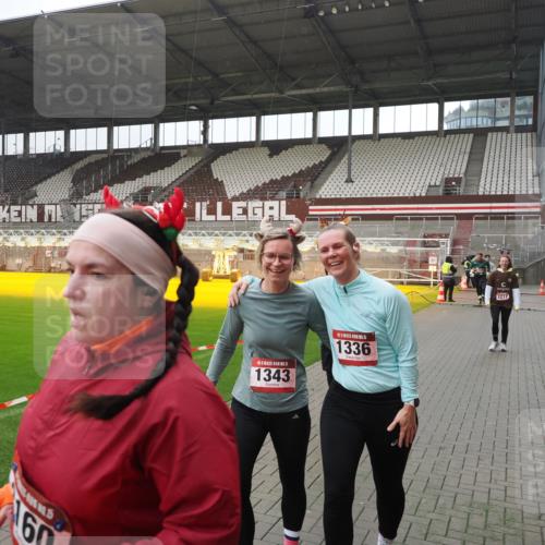 07.12.2025 - St. Pauli X-Mass-Run No. 15 Fabian Wolf http://msf.ph/oto/9413470 07.12.2025 11:19:46 Ziel 367, 373, 1336, 1343, 2217, 2581, 3075, 3160, 3822, 3823 meine-sportfotos.de