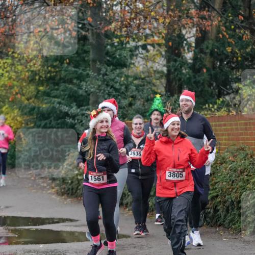 07.12.2025 - St. Pauli X-Mass-Run No. 15 Michael Burmester http://msf.ph/oto/9413559 07.12.2025 10:03:45 Laufen 1561, 3936, 3805 meine-sportfotos.de