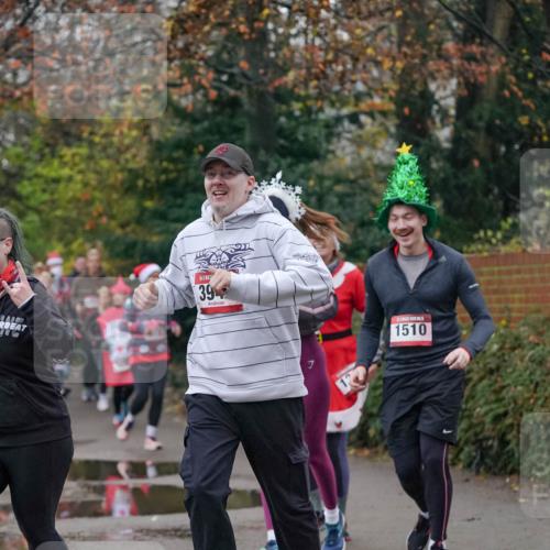 07.12.2025 - St. Pauli X-Mass-Run No. 15 Michael Burmester http://msf.ph/oto/9413594 07.12.2025 10:03:48 Laufen 39, 1510 meine-sportfotos.de