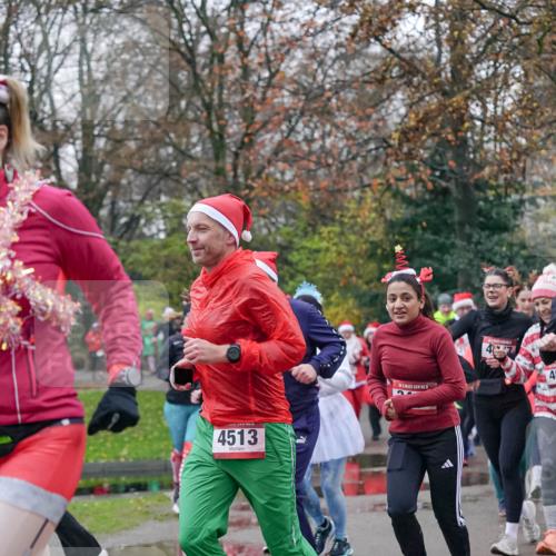 07.12.2025 - St. Pauli X-Mass-Run No. 15 Michael Burmester http://msf.ph/oto/9413980 07.12.2025 10:04:18 Laufen 4513, 40 meine-sportfotos.de