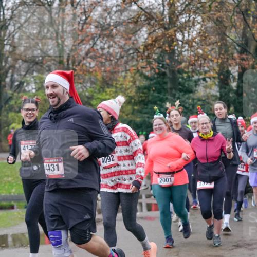 07.12.2025 - St. Pauli X-Mass-Run No. 15 Michael Burmester http://msf.ph/oto/9414001 07.12.2025 10:04:20 Laufen 417, 4431, 4092, 2001, 1373, 634 meine-sportfotos.de