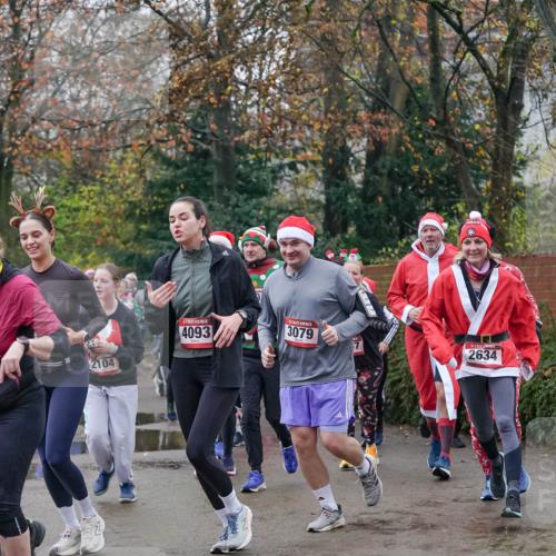 07.12.2025 - St. Pauli X-Mass-Run No. 15 Michael Burmester http://msf.ph/oto/9414022 07.12.2025 10:04:21 Laufen 2104, 15, 4093, 3079, 2634 meine-sportfotos.de