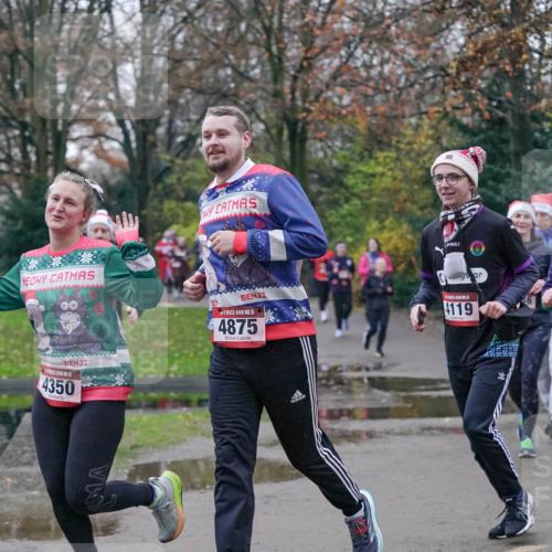 07.12.2025 - St. Pauli X-Mass-Run No. 15 Michael Burmester http://msf.ph/oto/9414122 07.12.2025 10:04:29 Laufen 4350, 15, 4875, 4119 meine-sportfotos.de