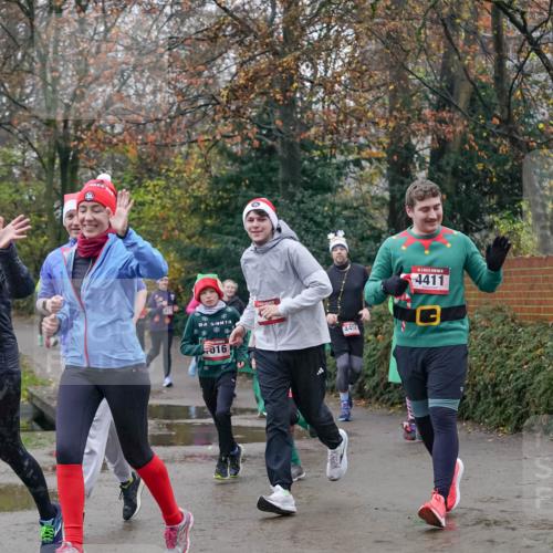 07.12.2025 - St. Pauli X-Mass-Run No. 15 Michael Burmester http://msf.ph/oto/9414140 07.12.2025 10:04:31 Laufen 4454, 016, 4411 meine-sportfotos.de