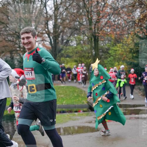 07.12.2025 - St. Pauli X-Mass-Run No. 15 Michael Burmester http://msf.ph/oto/9414158 07.12.2025 10:04:33 Laufen 4411, 076 meine-sportfotos.de