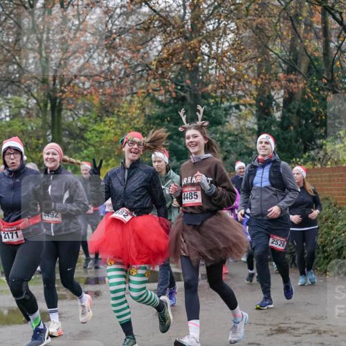 07.12.2025 - St. Pauli X-Mass-Run No. 15 Michael Burmester http://msf.ph/oto/9414444 07.12.2025 10:04:59 Laufen 2171, 4492, 4485, 2526 meine-sportfotos.de