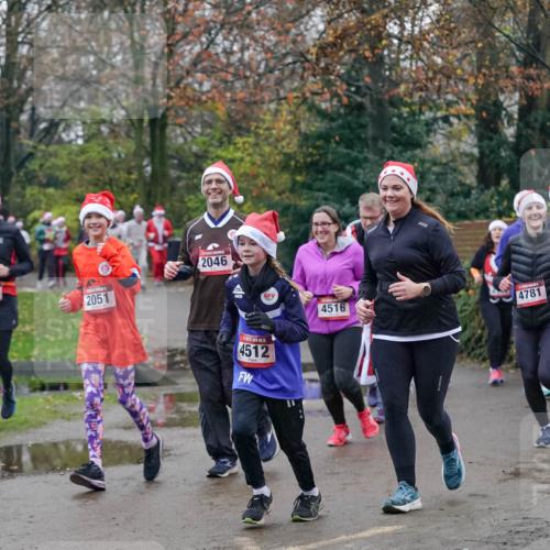 07.12.2025 - St. Pauli X-Mass-Run No. 15 Michael Burmester http://msf.ph/oto/9414486 07.12.2025 10:05:02 Laufen 2051, 2046, 4512, 4516, 4781 meine-sportfotos.de