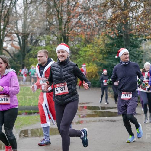 07.12.2025 - St. Pauli X-Mass-Run No. 15 Michael Burmester http://msf.ph/oto/9414522 07.12.2025 10:05:04 Laufen 4516, 4780, 15, 4781, 4771 meine-sportfotos.de