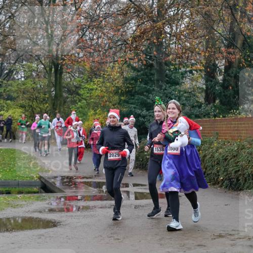 07.12.2025 - St. Pauli X-Mass-Run No. 15 Michael Burmester http://msf.ph/oto/9414593 07.12.2025 10:05:09 Laufen 1538, 2000, 2029 meine-sportfotos.de