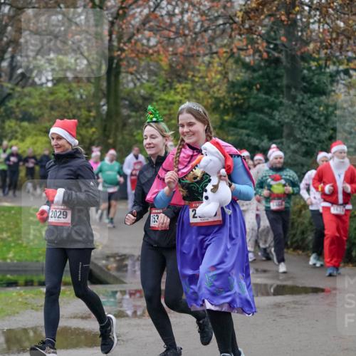 07.12.2025 - St. Pauli X-Mass-Run No. 15 Michael Burmester http://msf.ph/oto/9414608 07.12.2025 10:05:10 Laufen 2029, 153, 2 meine-sportfotos.de