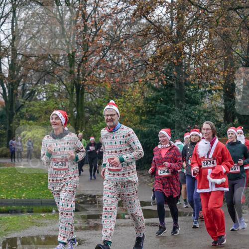 07.12.2025 - St. Pauli X-Mass-Run No. 15 Michael Burmester http://msf.ph/oto/9414689 07.12.2025 10:05:16 Laufen 2540, 2540, 2369, 2874, 581 meine-sportfotos.de