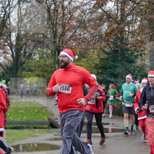 07.12.2025 - St. Pauli X-Mass-Run No. 15 Michael Burmester http://msf.ph/oto/9414716 07.12.2025 10:05:18 Laufen 15, 1586, 1700, 396 meine-sportfotos.de