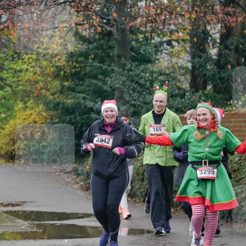 07.12.2025 - St. Pauli X-Mass-Run No. 15 Michael Burmester http://msf.ph/oto/9414772 07.12.2025 10:05:24 Laufen 3942, 165, 3299 meine-sportfotos.de