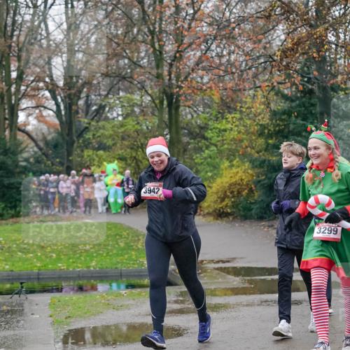 07.12.2025 - St. Pauli X-Mass-Run No. 15 Michael Burmester http://msf.ph/oto/9414784 07.12.2025 10:05:26 Laufen 3942, 3299 meine-sportfotos.de