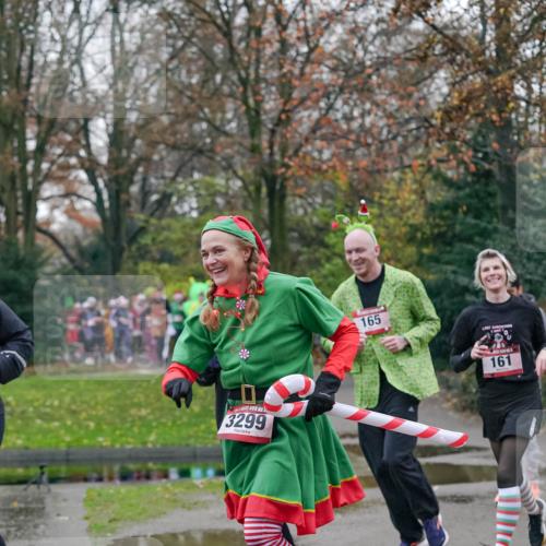 07.12.2025 - St. Pauli X-Mass-Run No. 15 Michael Burmester http://msf.ph/oto/9414791 07.12.2025 10:05:27 Laufen 3299, 165, 161 meine-sportfotos.de