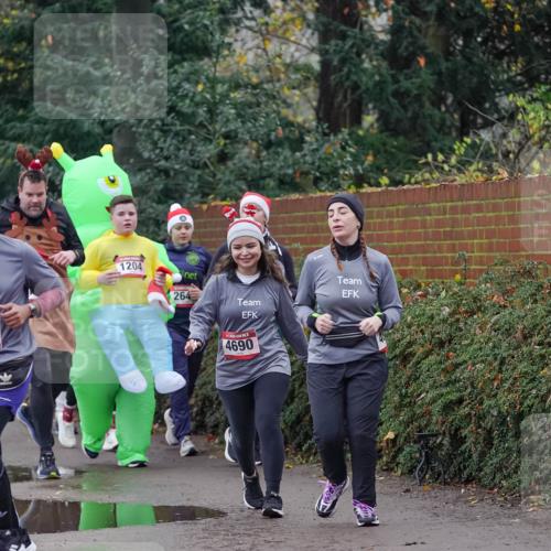 07.12.2025 - St. Pauli X-Mass-Run No. 15 Michael Burmester http://msf.ph/oto/9414818 07.12.2025 10:05:38 Laufen 1204, 264, 4690 meine-sportfotos.de
