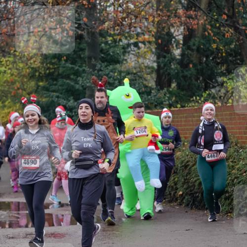 07.12.2025 - St. Pauli X-Mass-Run No. 15 Michael Burmester http://msf.ph/oto/9414826 07.12.2025 10:05:40 Laufen 5, 4690, 1204, 2646, 4467 meine-sportfotos.de