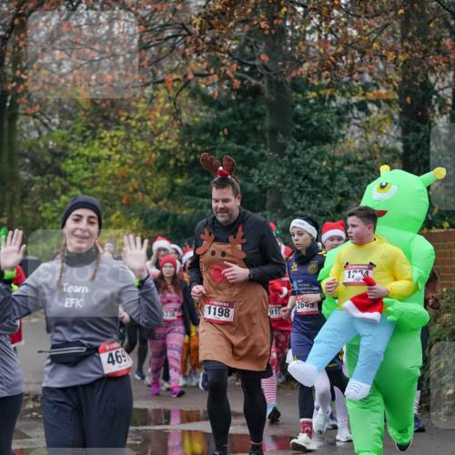 07.12.2025 - St. Pauli X-Mass-Run No. 15 Michael Burmester http://msf.ph/oto/9414834 07.12.2025 10:05:41 Laufen 469, 1234, 2645, 1336, 1198, 915 meine-sportfotos.de