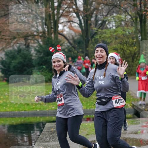 07.12.2025 - St. Pauli X-Mass-Run No. 15 Michael Burmester http://msf.ph/oto/9414838 07.12.2025 10:05:42 Laufen 5, 690, 469 meine-sportfotos.de