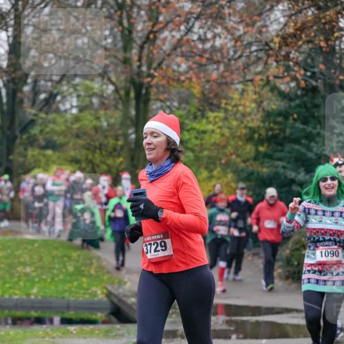 07.12.2025 - St. Pauli X-Mass-Run No. 15 Michael Burmester http://msf.ph/oto/9414932 07.12.2025 10:06:01 Laufen 15, 3729, 1090 meine-sportfotos.de