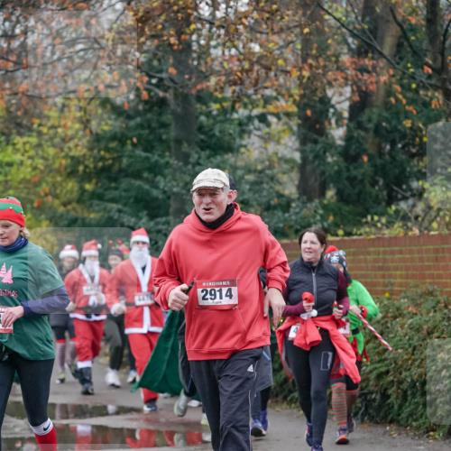 07.12.2025 - St. Pauli X-Mass-Run No. 15 Michael Burmester http://msf.ph/oto/9414968 07.12.2025 10:06:07 Laufen 15, 2914 meine-sportfotos.de