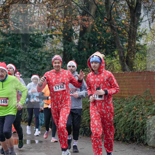 07.12.2025 - St. Pauli X-Mass-Run No. 15 Michael Burmester http://msf.ph/oto/9415060 07.12.2025 10:06:33 Laufen 149, 1742, 507, 174 meine-sportfotos.de