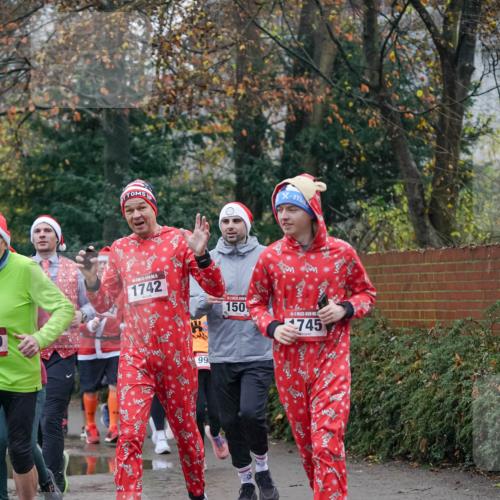 07.12.2025 - St. Pauli X-Mass-Run No. 15 Michael Burmester http://msf.ph/oto/9415064 07.12.2025 10:06:34 Laufen 1742, 150, 99, 745 meine-sportfotos.de