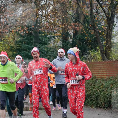 07.12.2025 - St. Pauli X-Mass-Run No. 15 Michael Burmester http://msf.ph/oto/9415065 07.12.2025 10:06:34 Laufen 4149, 308, 1742, 1507, 99, 1745 meine-sportfotos.de