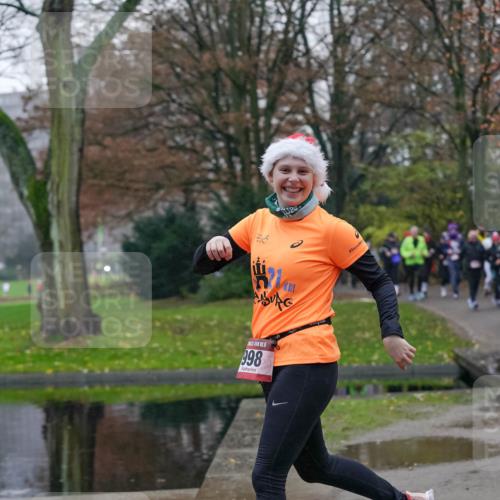 07.12.2025 - St. Pauli X-Mass-Run No. 15 Michael Burmester http://msf.ph/oto/9415082 07.12.2025 10:06:38 Laufen 998 meine-sportfotos.de
