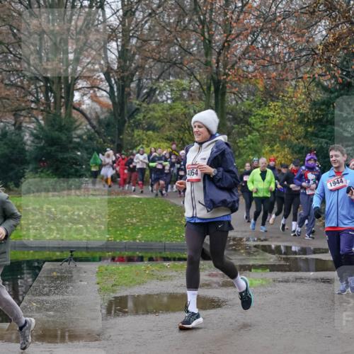 07.12.2025 - St. Pauli X-Mass-Run No. 15 Michael Burmester http://msf.ph/oto/9415112 07.12.2025 10:06:45 Laufen 4064, 701, 2725, 1944 meine-sportfotos.de